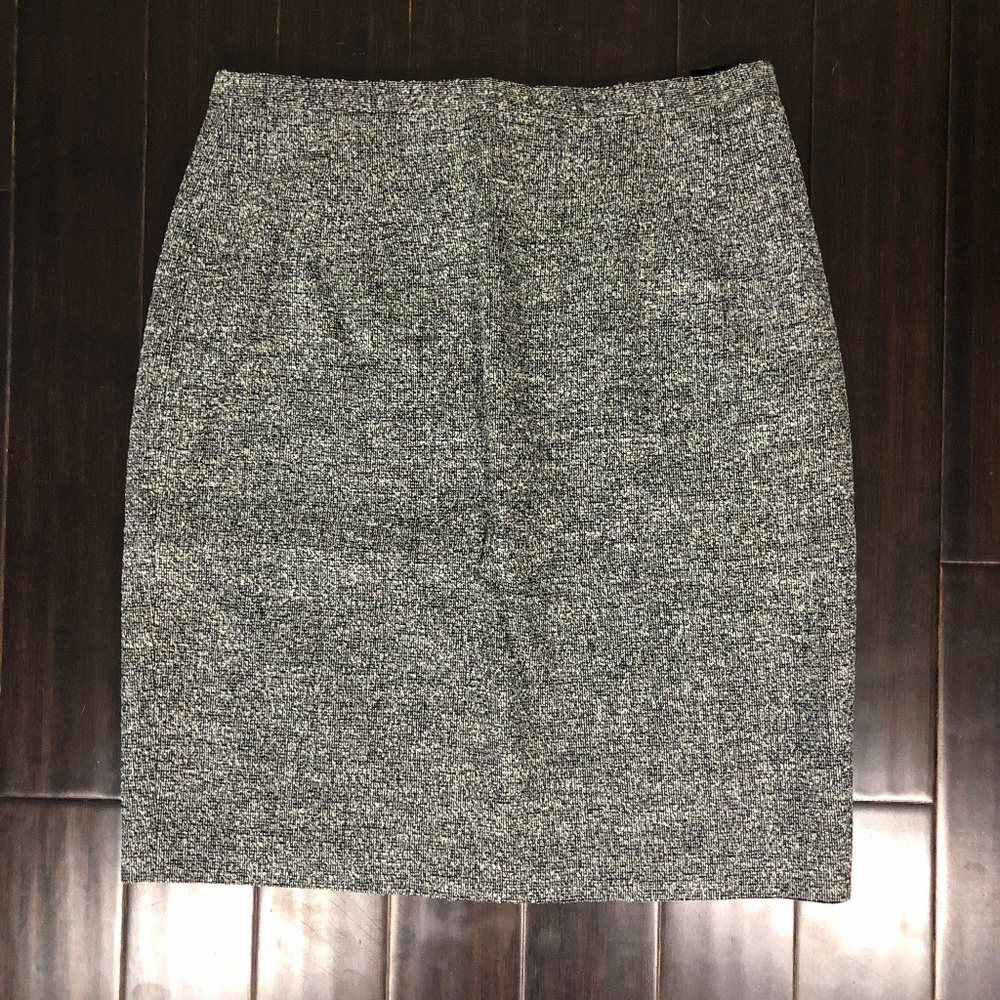 Talbots Gray Wool Skirt Size 16P